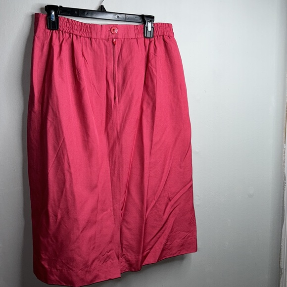 🌻 Rena Rowan for Saville 🛍️ Hot Pink Career Skirt 💞 Size 14W - Picture 3 of 8